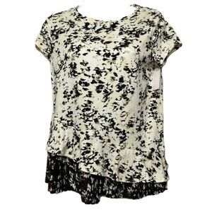 Simply Vera Wang PXS Ruffled Short Sleeve‎ Sprinkled Pattern Top